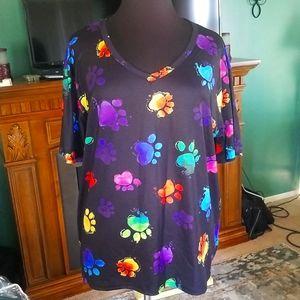 Paw print tee shirt